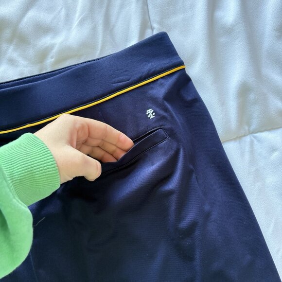 NWT Izod Golf Skort Skirt Blue Yellow Pull On Stretch Womens Size Large Pockets - Picture 10 of 10